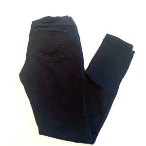Size 27 AG maternity pants